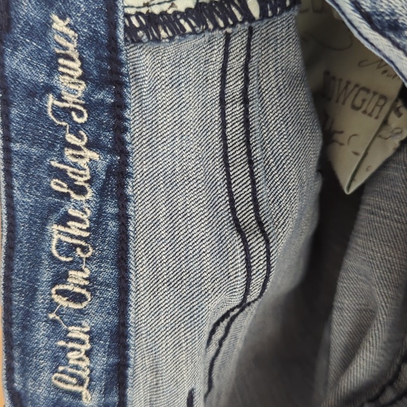 COWGIRL TUFF "Livin' On The Edge Trouser" flare stretch jeans sz 26x35L Tall - Picture 13 of 16